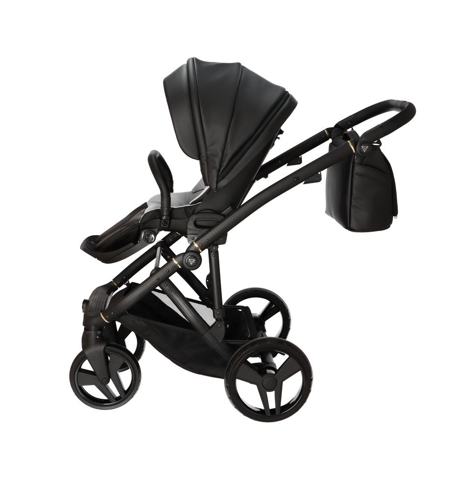 Universalus vežimėlis Junama Diamond Classic 3in1, Black