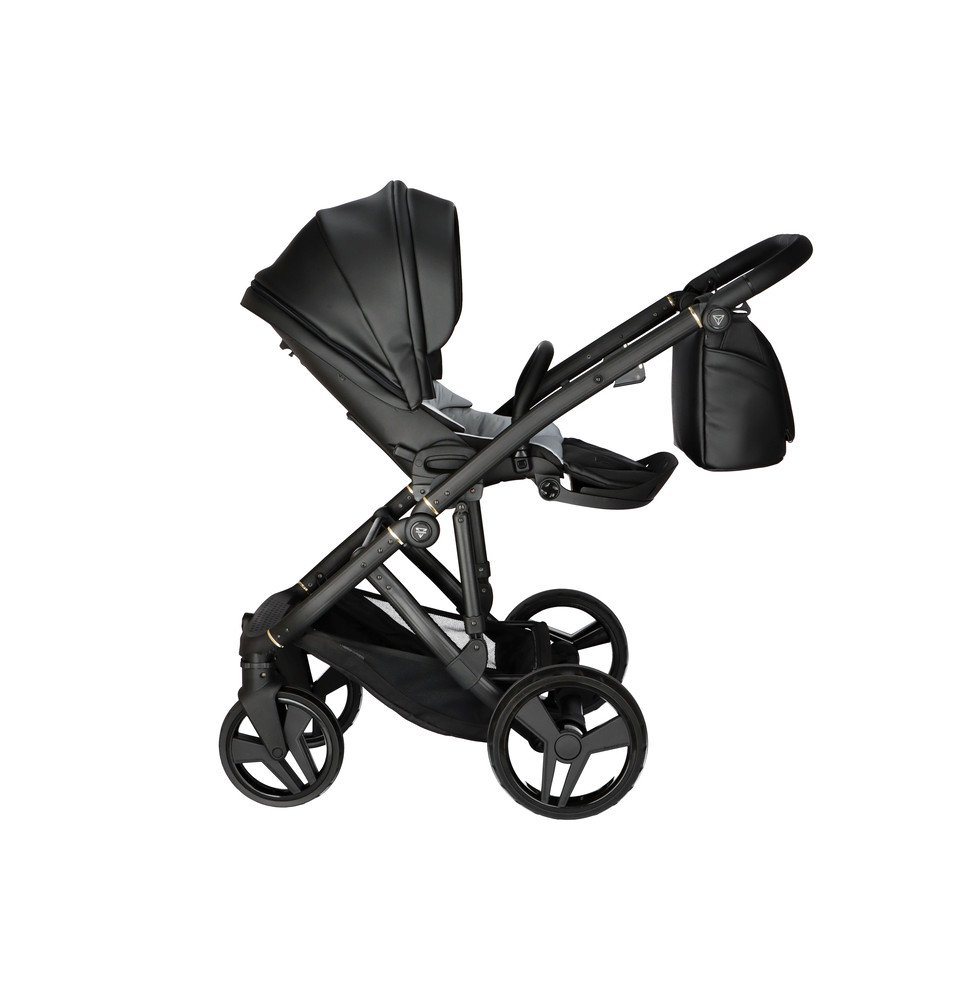 Universalus vežimėlis Junama Diamond Classic 3in1, Black