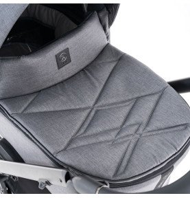 Universalus vežimėlis Coletto Flow 2in1, juodos spalvos važiuoklė FL-04