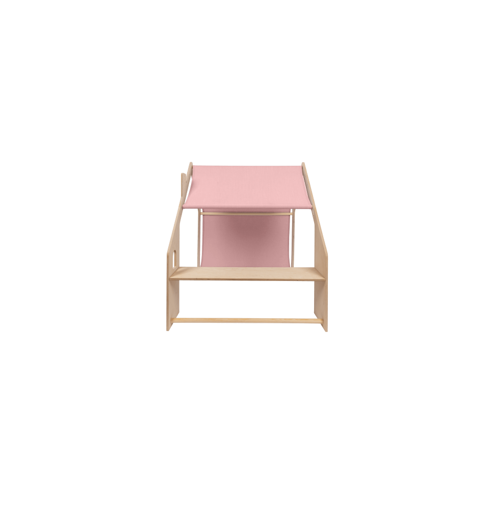 Medinis namelis su rožiniu stogu