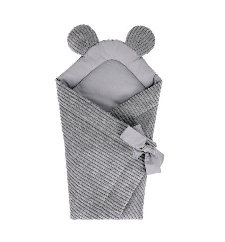 Vokelis su ausytėmis, pilka