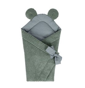 Vokelis su ausytėmis, žalia