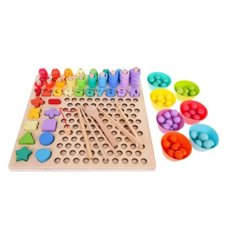 Medinis žaidimas mokytis pažinti formas, skaičius ir spalvas