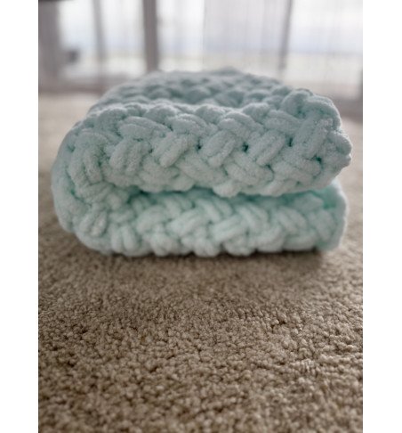 Rankomis megztas pledas, 80x110, mėtinis + batukai dovanų