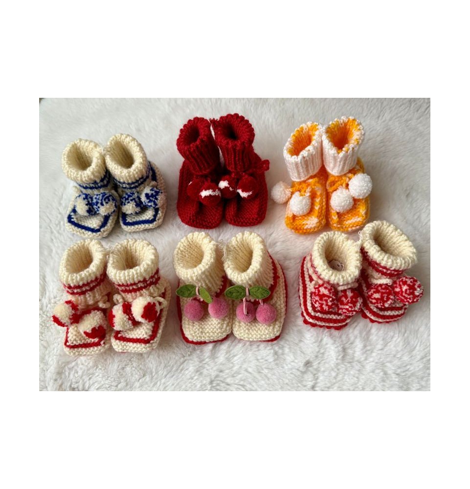 Rankomis megztas pledas, 80x110, margas + batukai dovanų