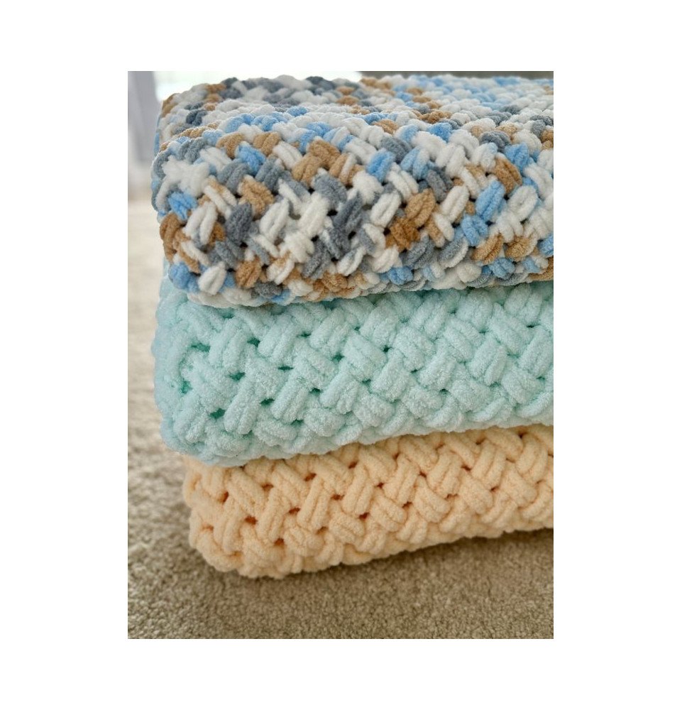 Rankomis megztas pledas, 80x110, kreminis + batukai dovanų