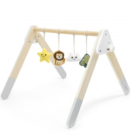 Medinis žaidimų stovelis