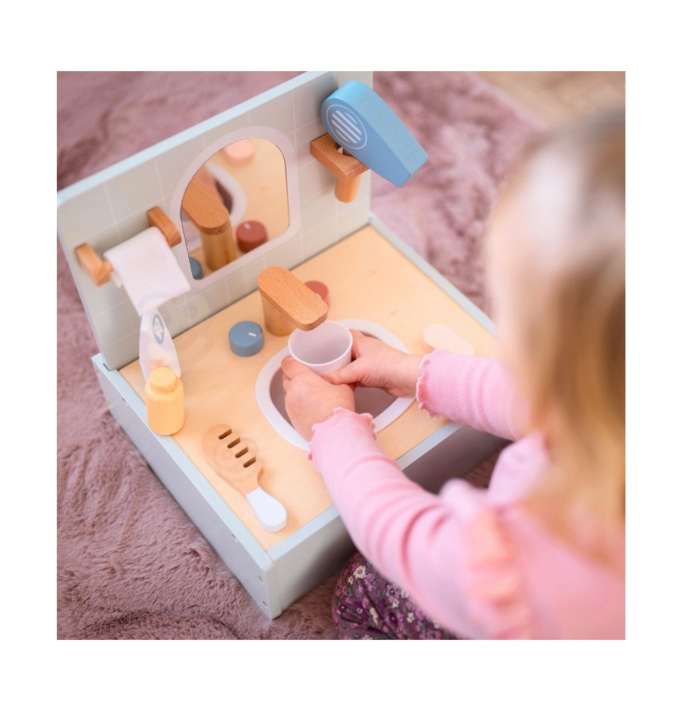 Medinis vonios kambario rinkinys