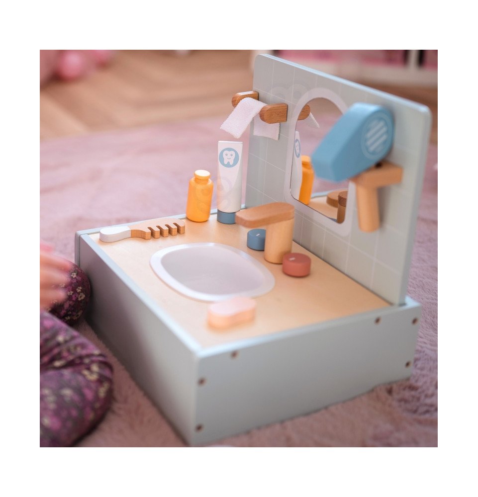 Medinis vonios kambario rinkinys