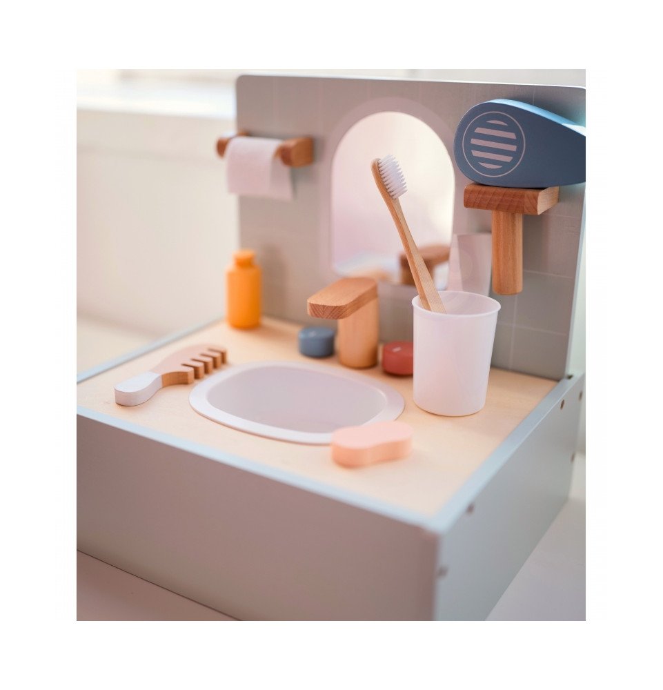 Medinis vonios kambario rinkinys