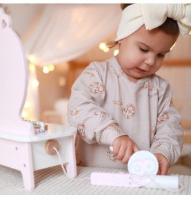 Medinis staliukas mergaitėms su veidrodžiu, tiesintuvu ir priedais