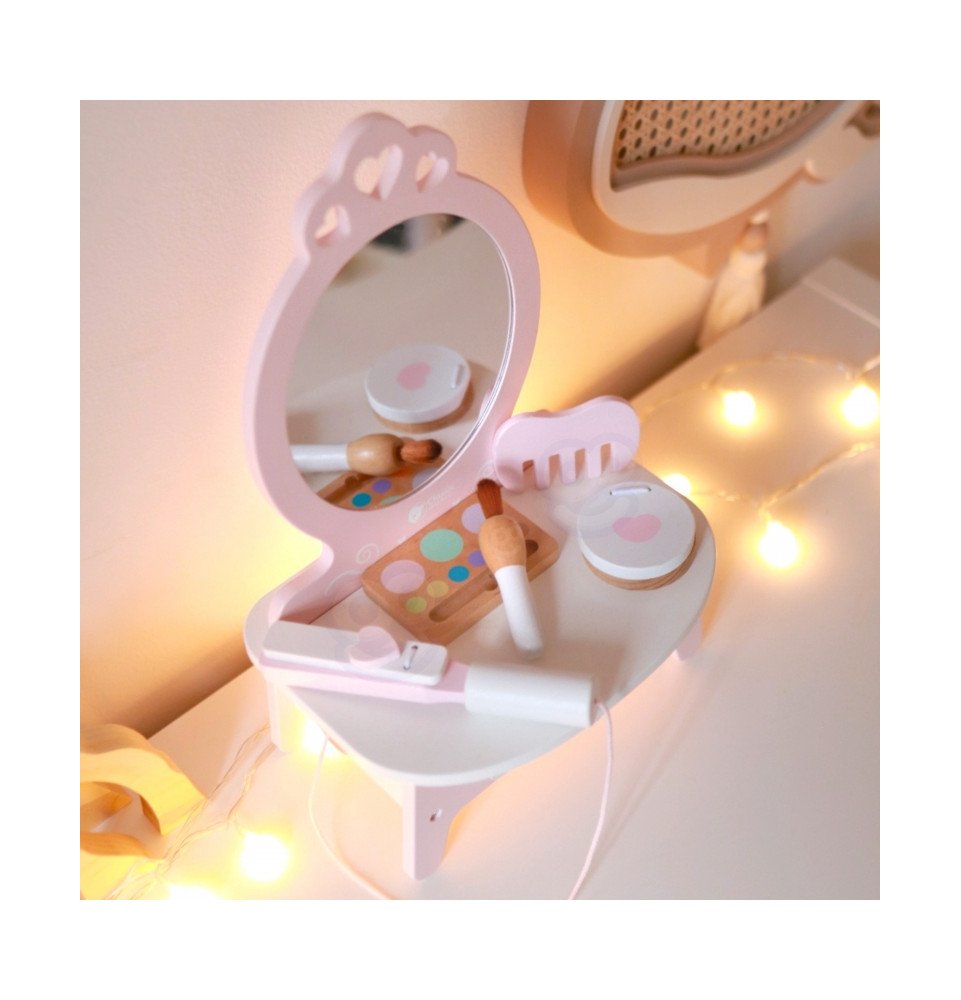 Medinis staliukas mergaitėms su veidrodžiu, tiesintuvu ir priedais