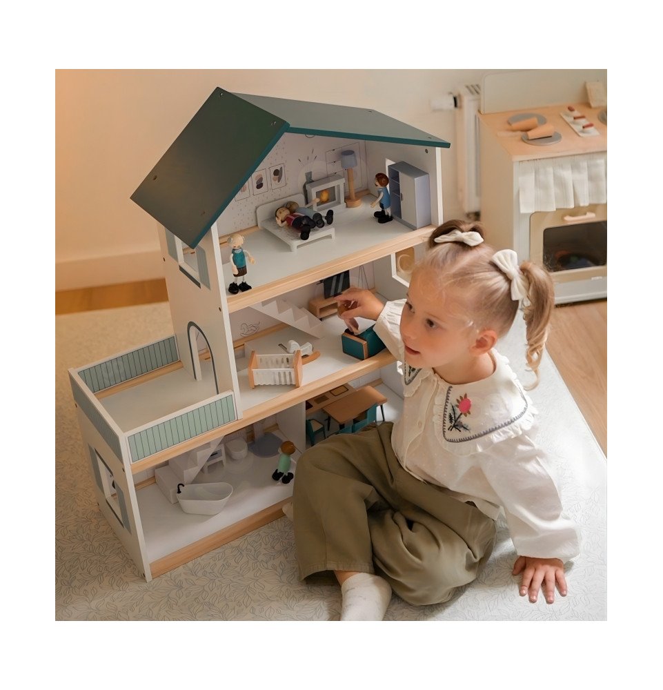 Medinis lėlių namelis su figūrėlėmis