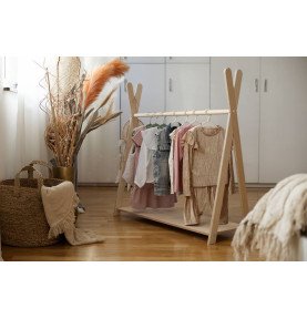 Medinė vaikiškų drabužių pakaba, natūralaus medžio