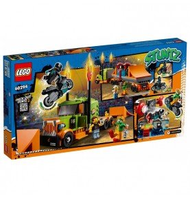 LEGO® City Stuntz Kaskadininkų pasirodymo sunkvežimis 60294