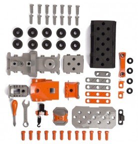 Vilkikas su priedais Smoby Truck Black & Decker