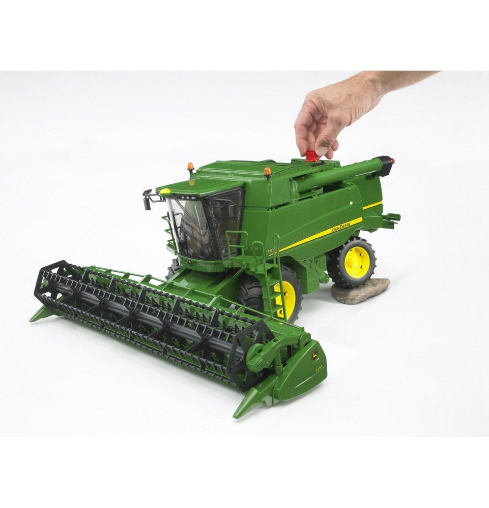 Kombainas Bruder John Deere 02132